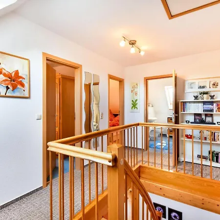 In Mit Garten Сasa de vacaciones Thorstorf